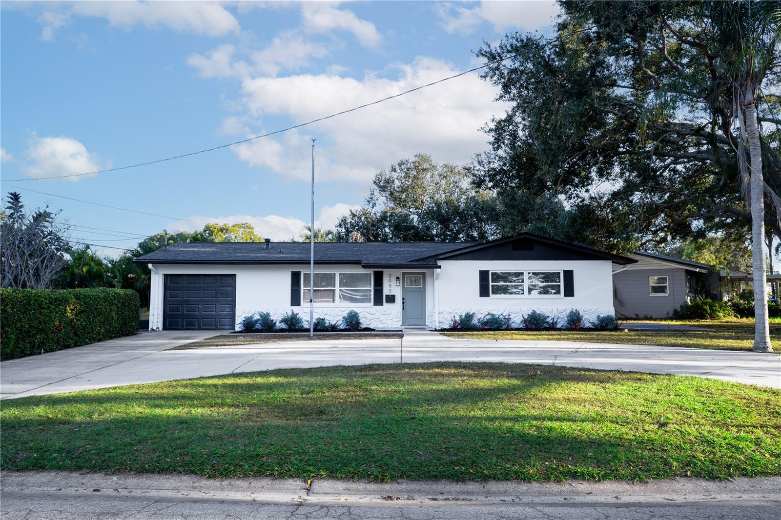 MEADOW LAWN 15TH ADD - Residential