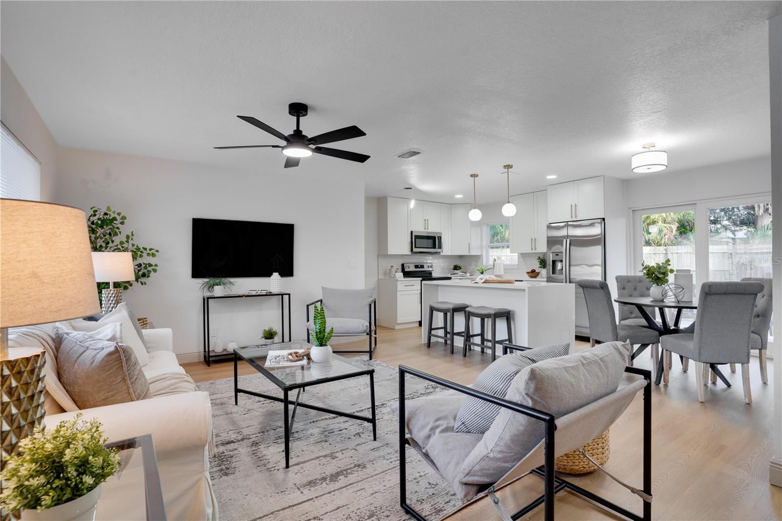 MEADOW LAWN 15TH ADD - Residential