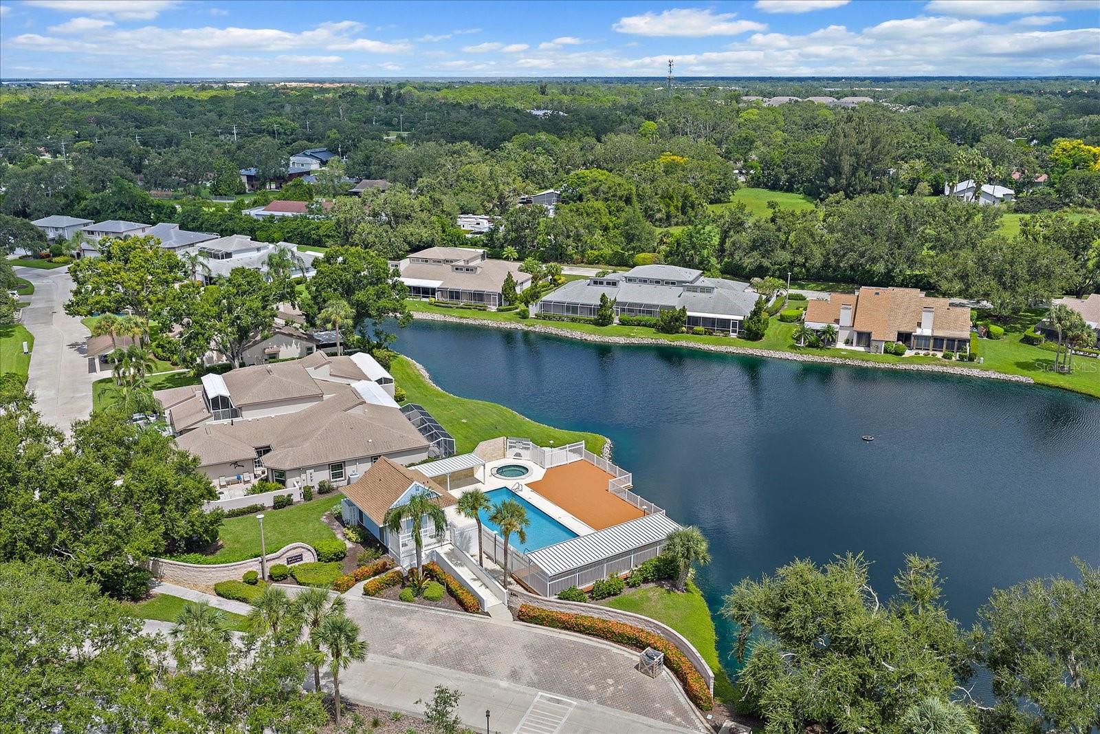 HUNTERS WALK - HAMLETS - Residential