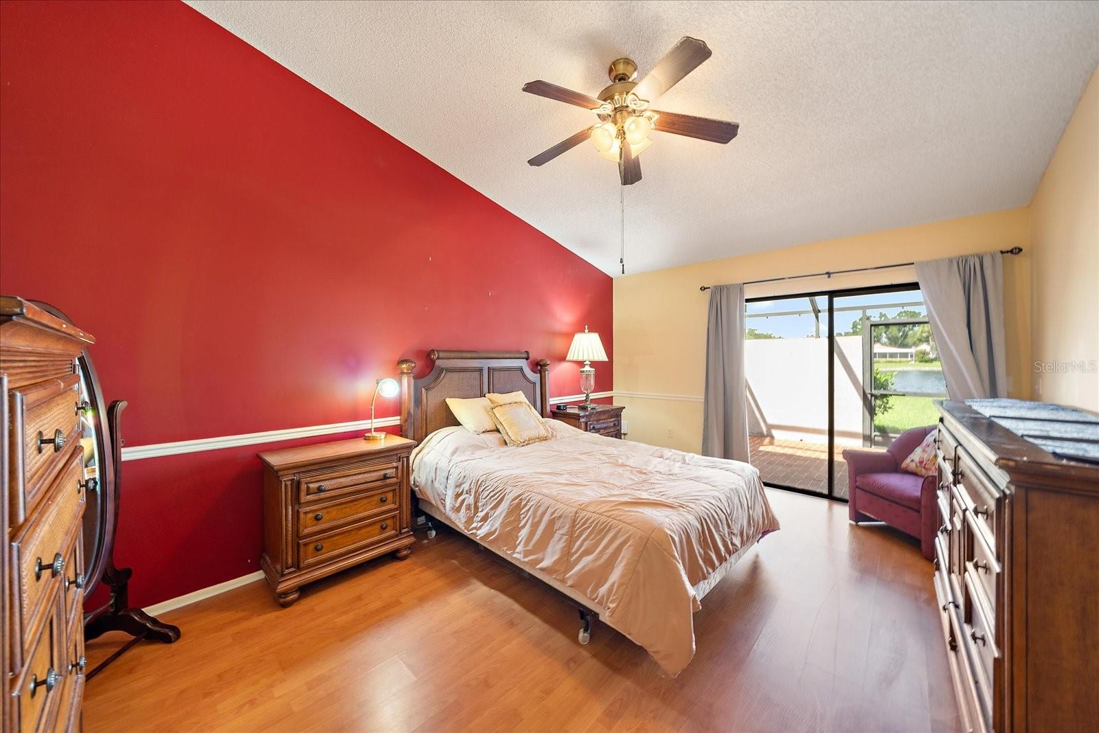 HUNTERS WALK - HAMLETS - Residential