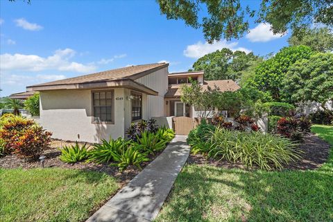 4549 WINSTON LANE N 41 SARASOTA FL 34235