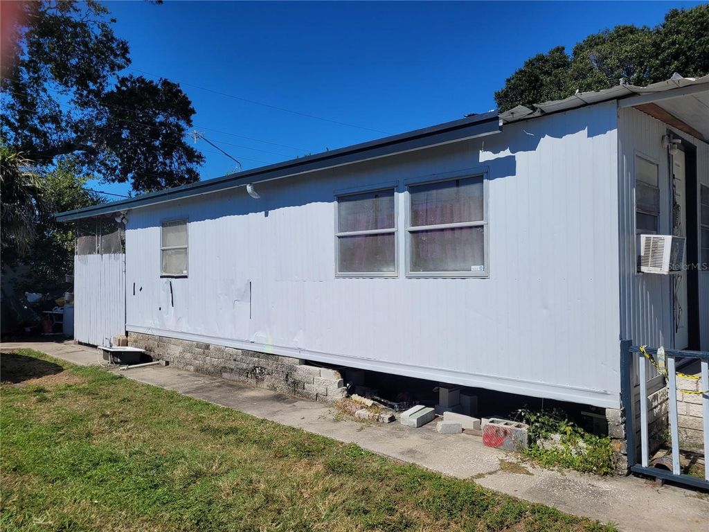 Photo of 1749 Shady Cove Drive, Holiday, FL 34691 (MLS # W7879824)