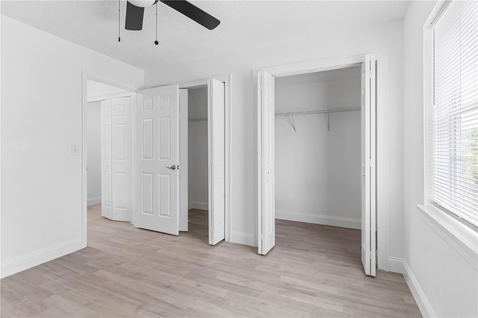 ROYAL RIDGE PH 01 - Residential