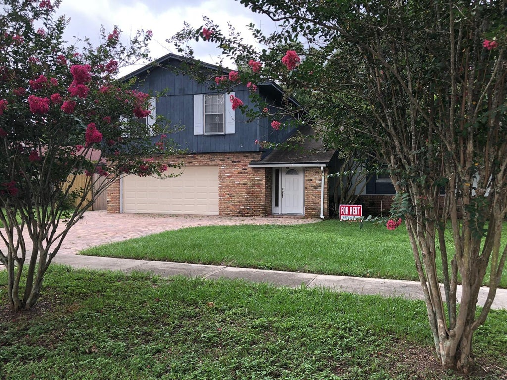 Photo of 8413 Shady Glen Drive, Orlando, FL 32819 (MLS # O6424590)