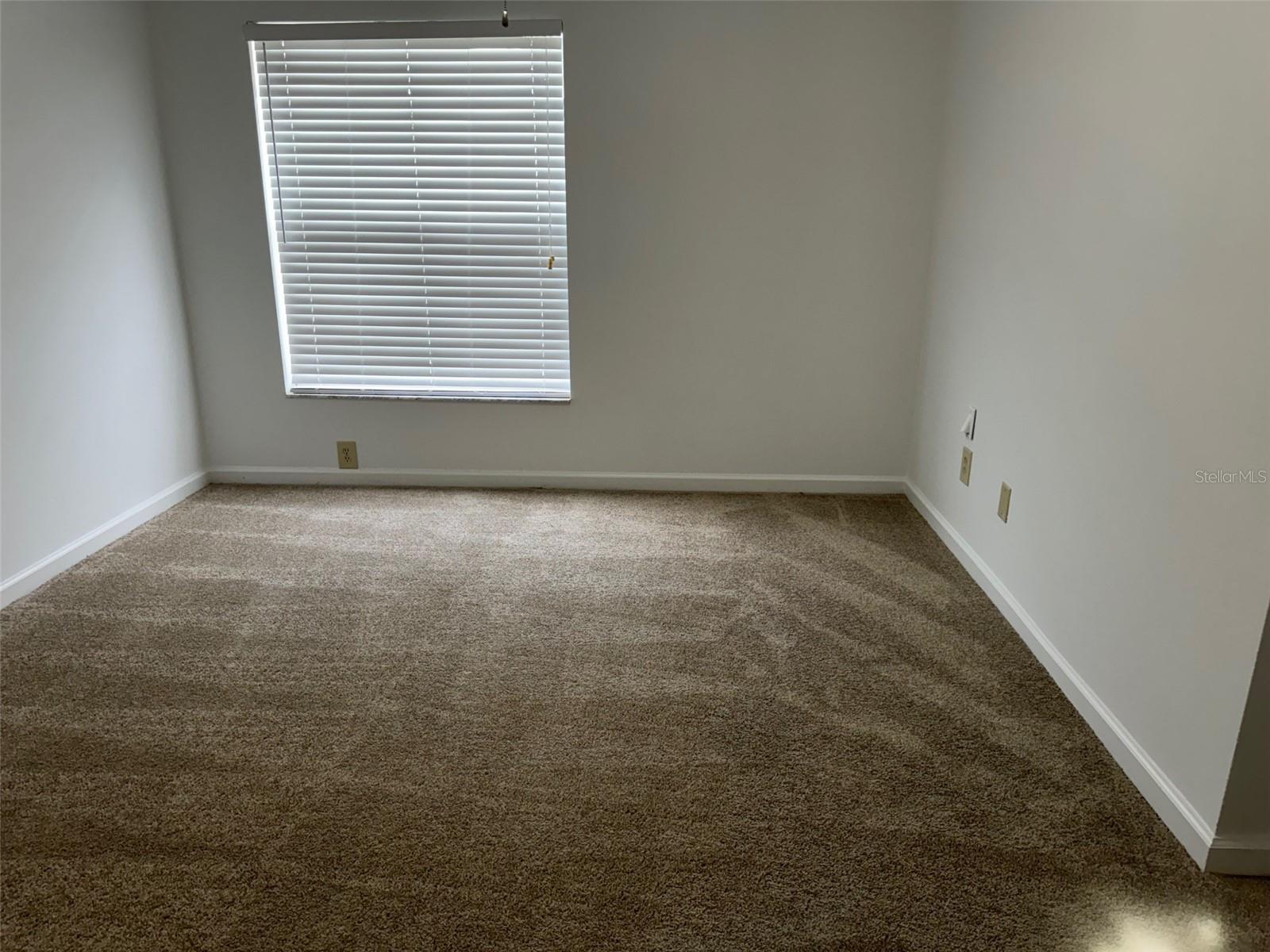 SIESTA LAGO CONDOS - Residential Lease