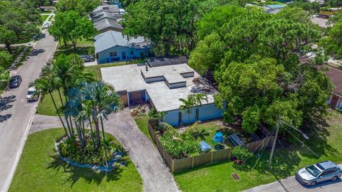 A home in PINELLAS PARK