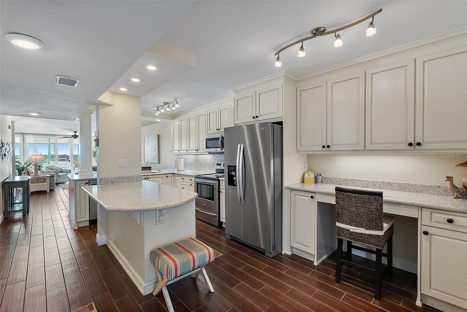 6001 BAHIA DEL MAR CIRCLE 429