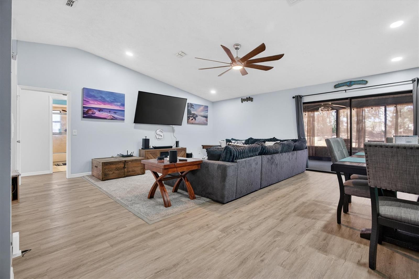 ROLLING GREENS INVERNESS - Residential