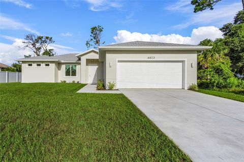 A home in NORTH PORT