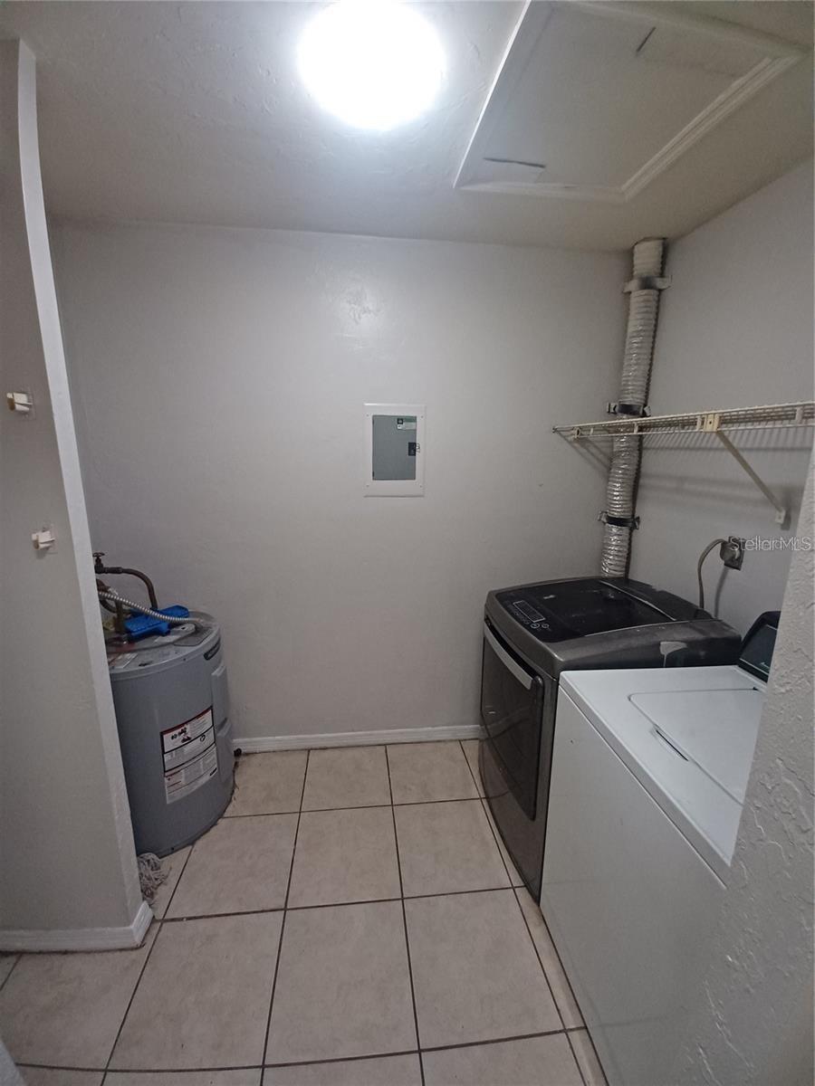 PINERIDGE II - Residential Income