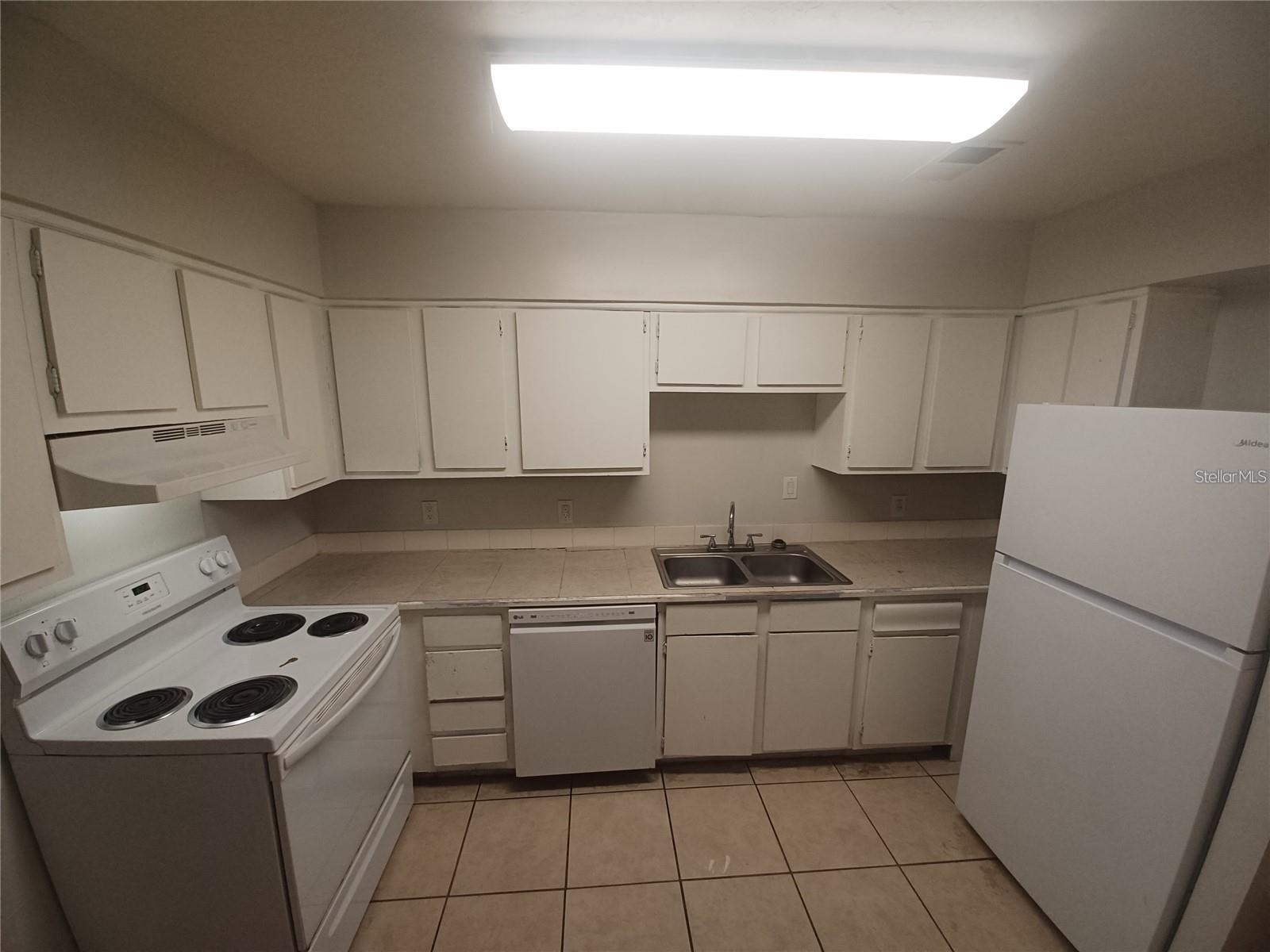 PINERIDGE II - Residential Income