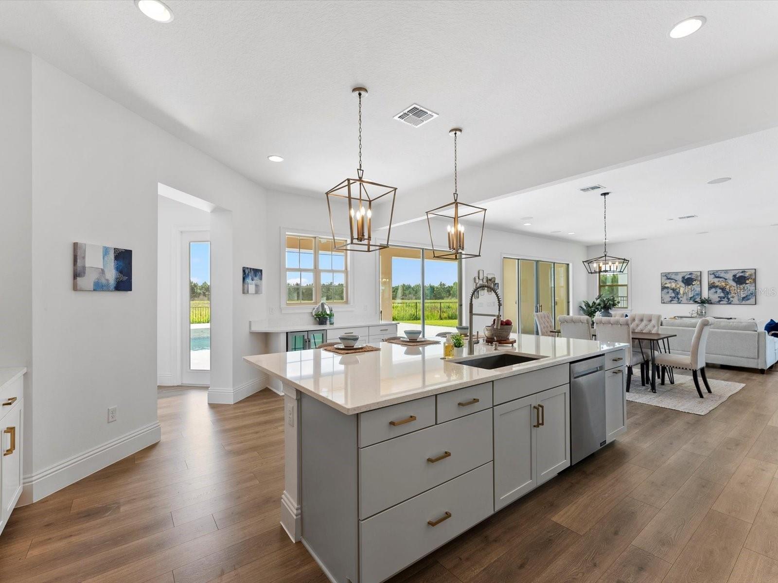 EAGLE CREEK - Residential