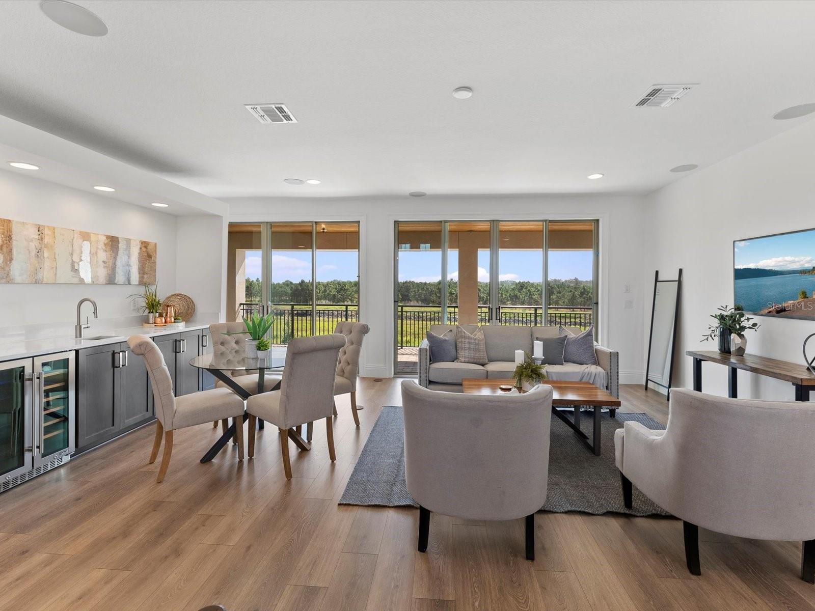 EAGLE CREEK - Residential