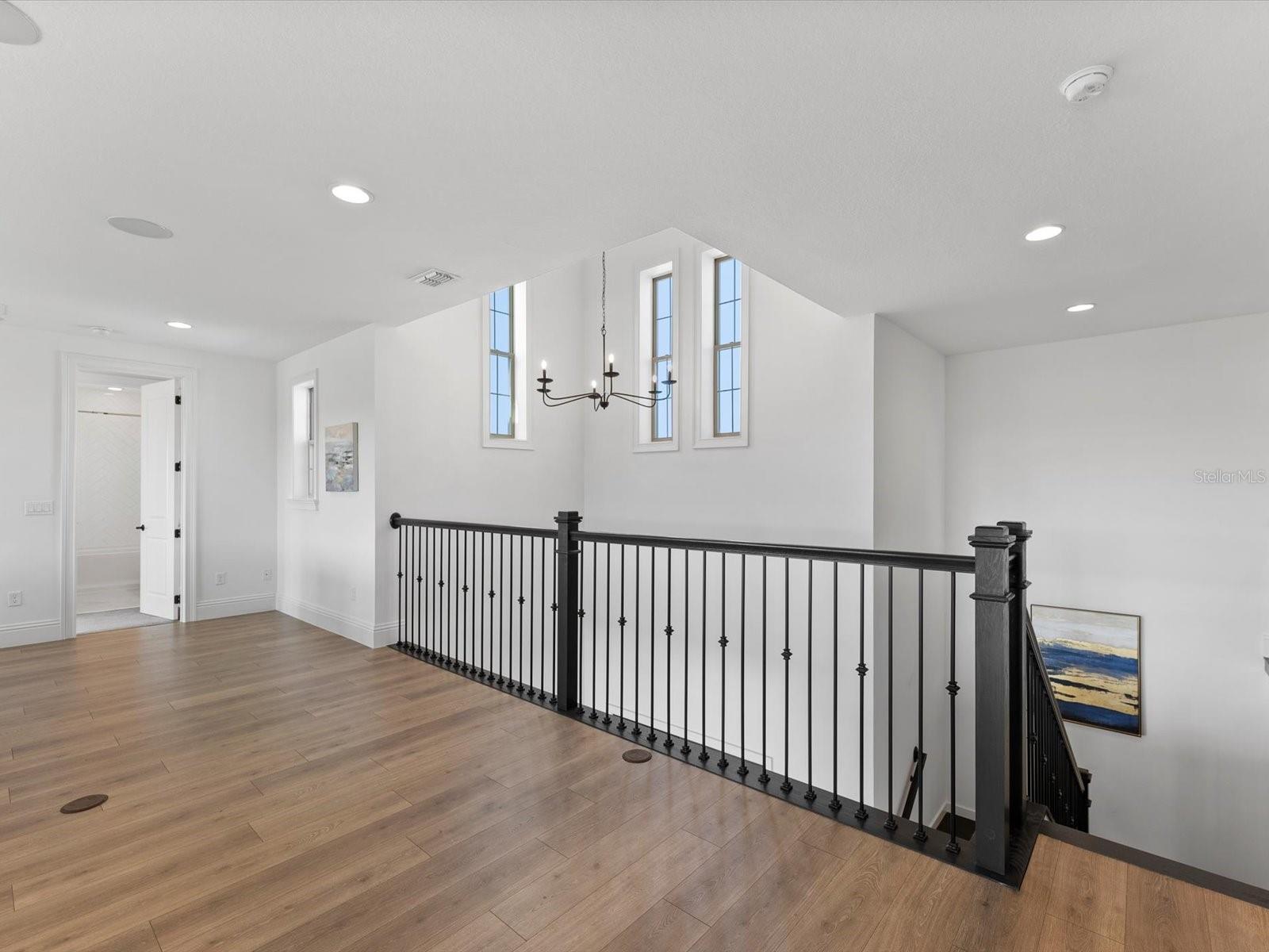 EAGLE CREEK - Residential