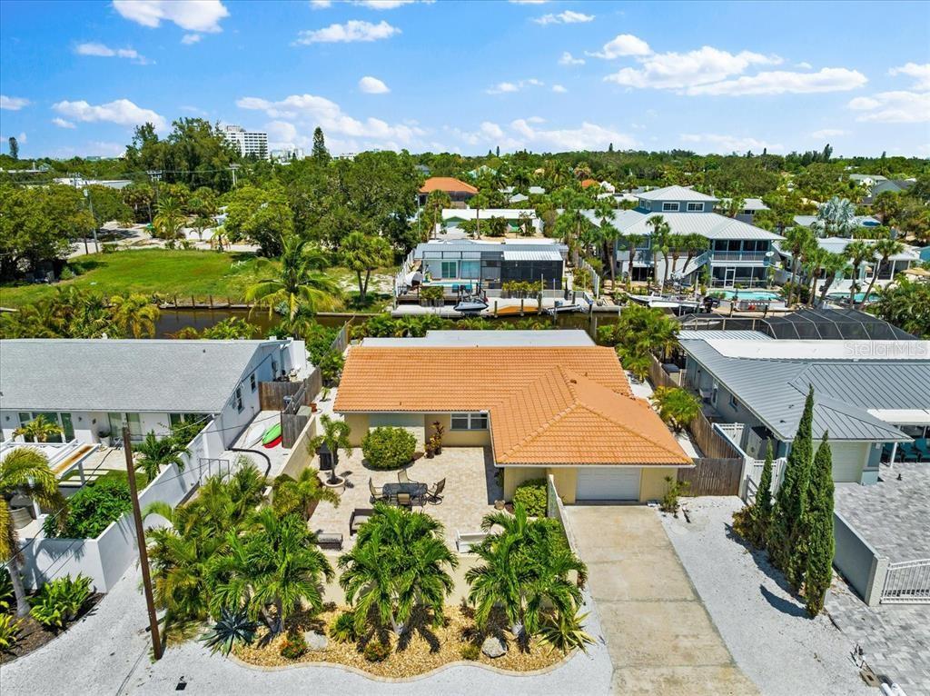 SIESTA MANOR SEC 2 - Residential Lease