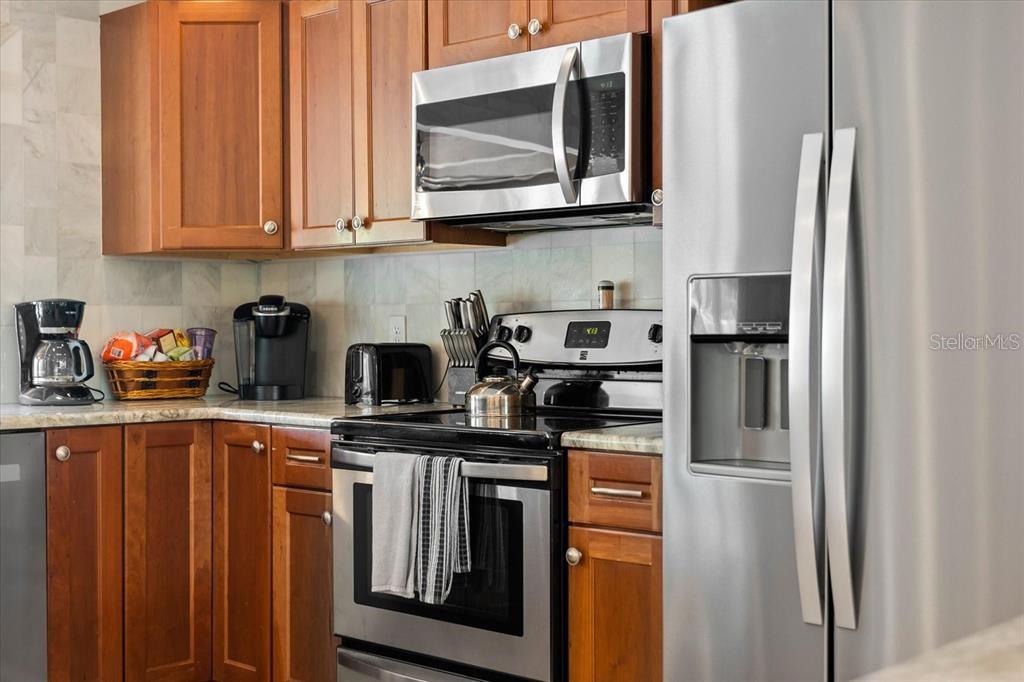 SIESTA MANOR SEC 2 - Residential Lease