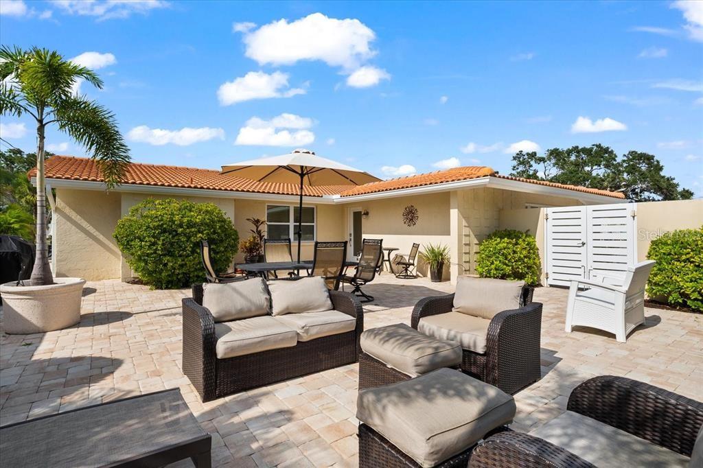 SIESTA MANOR SEC 2 - Residential Lease