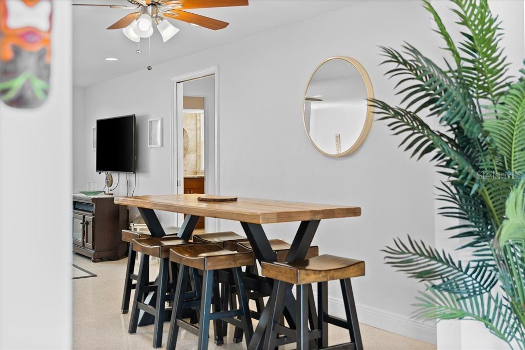 SIESTA MANOR SEC 2 - Residential Lease