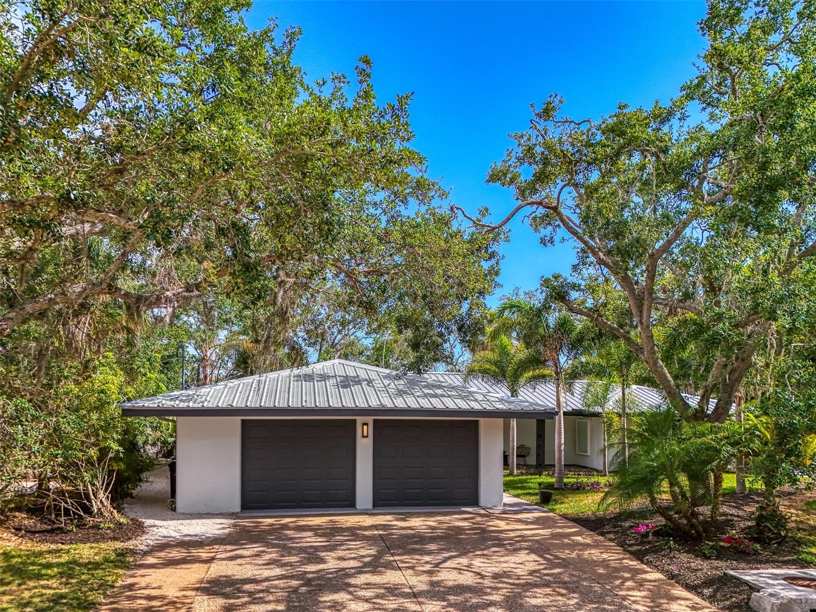 5377 PALOS VERDES DRIVE