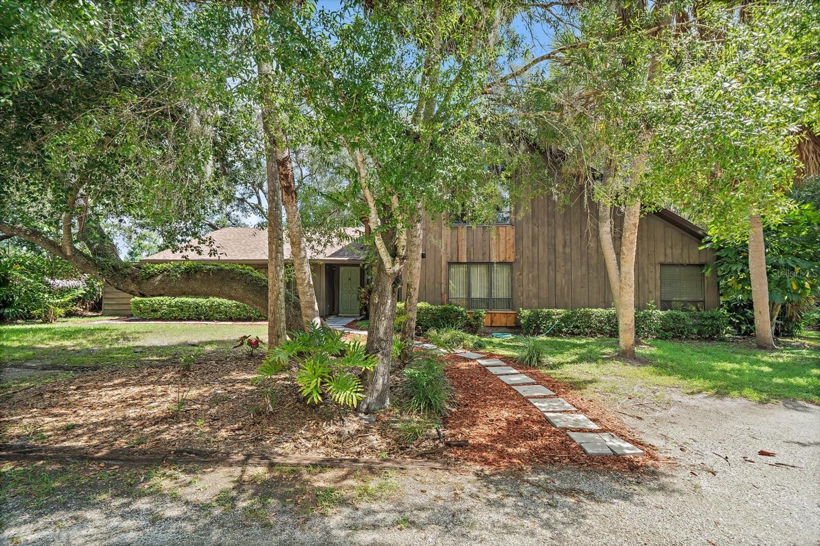 6841 PORTER ROAD