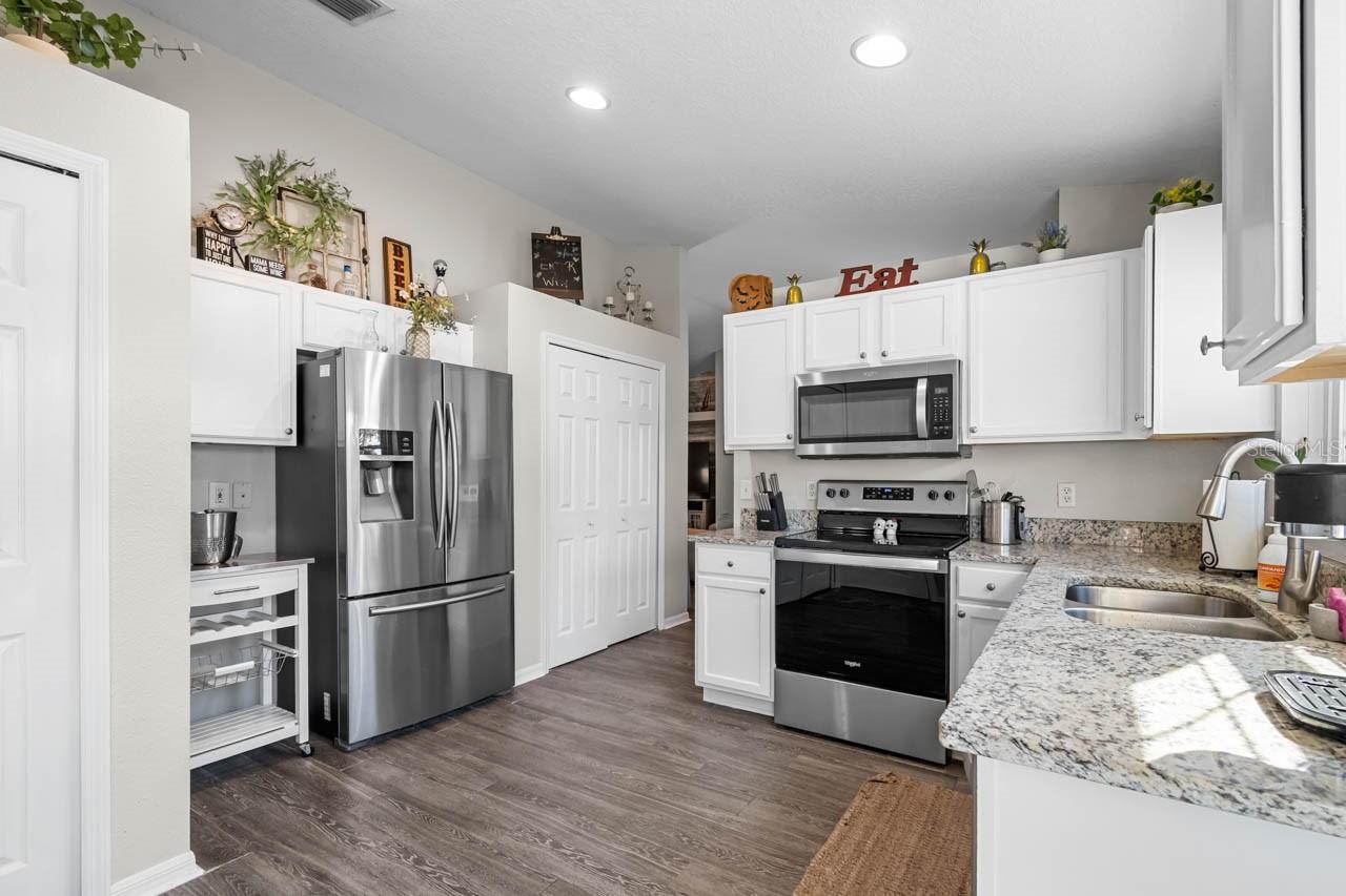 LAKE ST CLAIR PH 3 - Residential