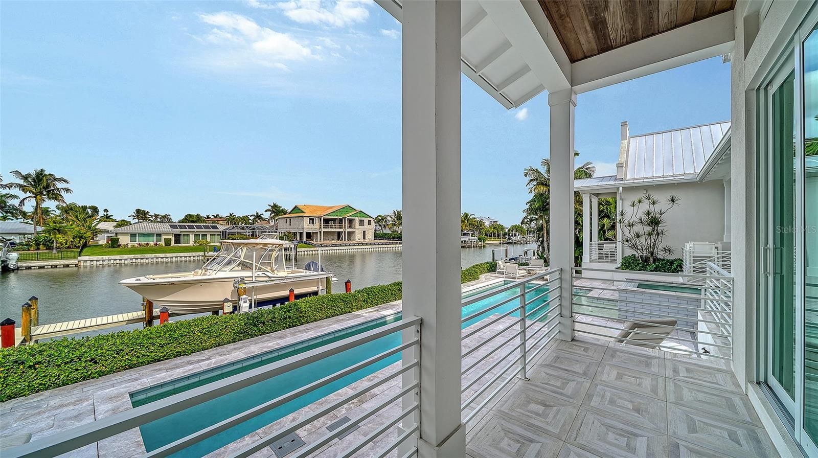 EMERALD HARBOR - Residential