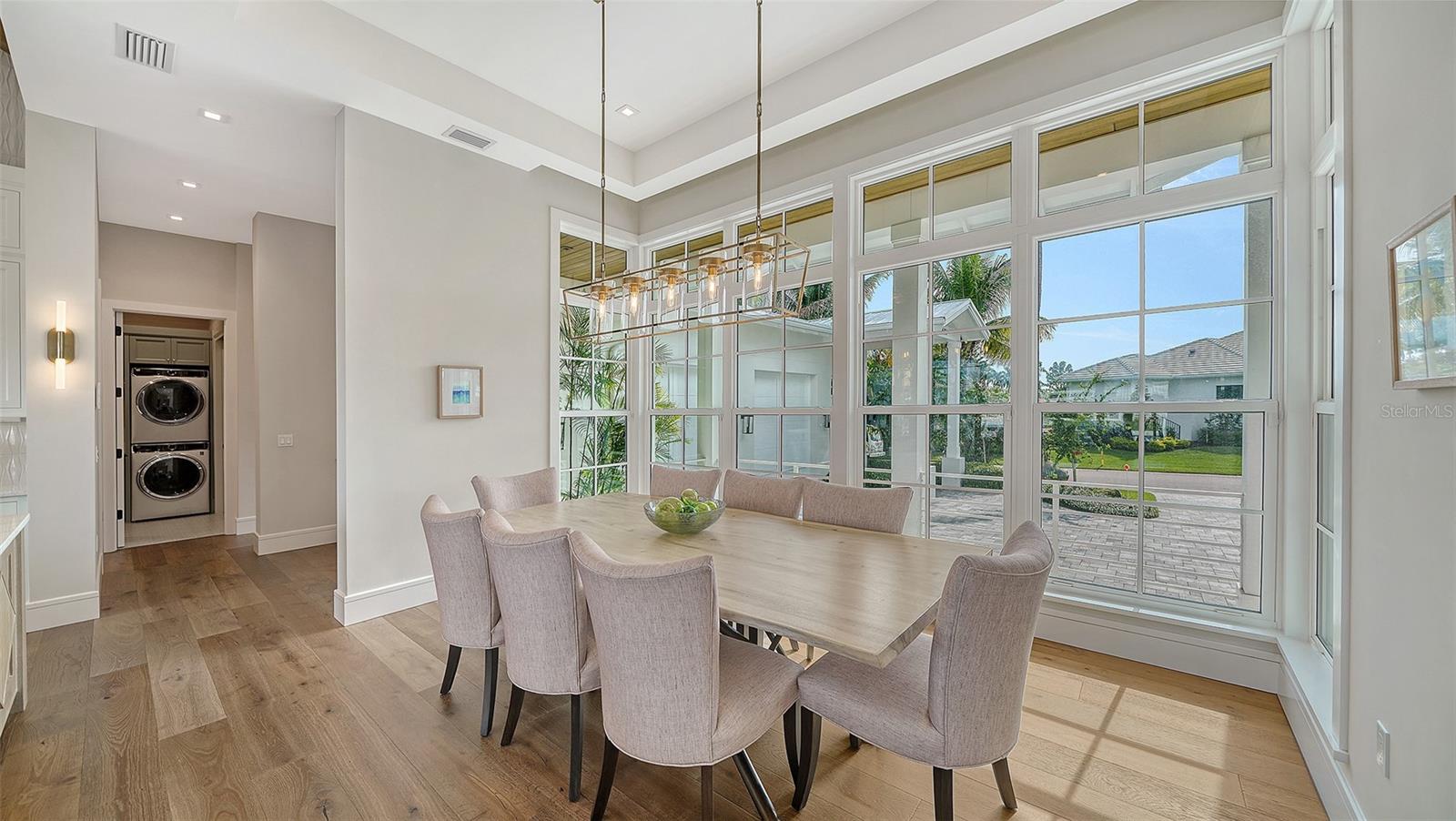 EMERALD HARBOR - Residential