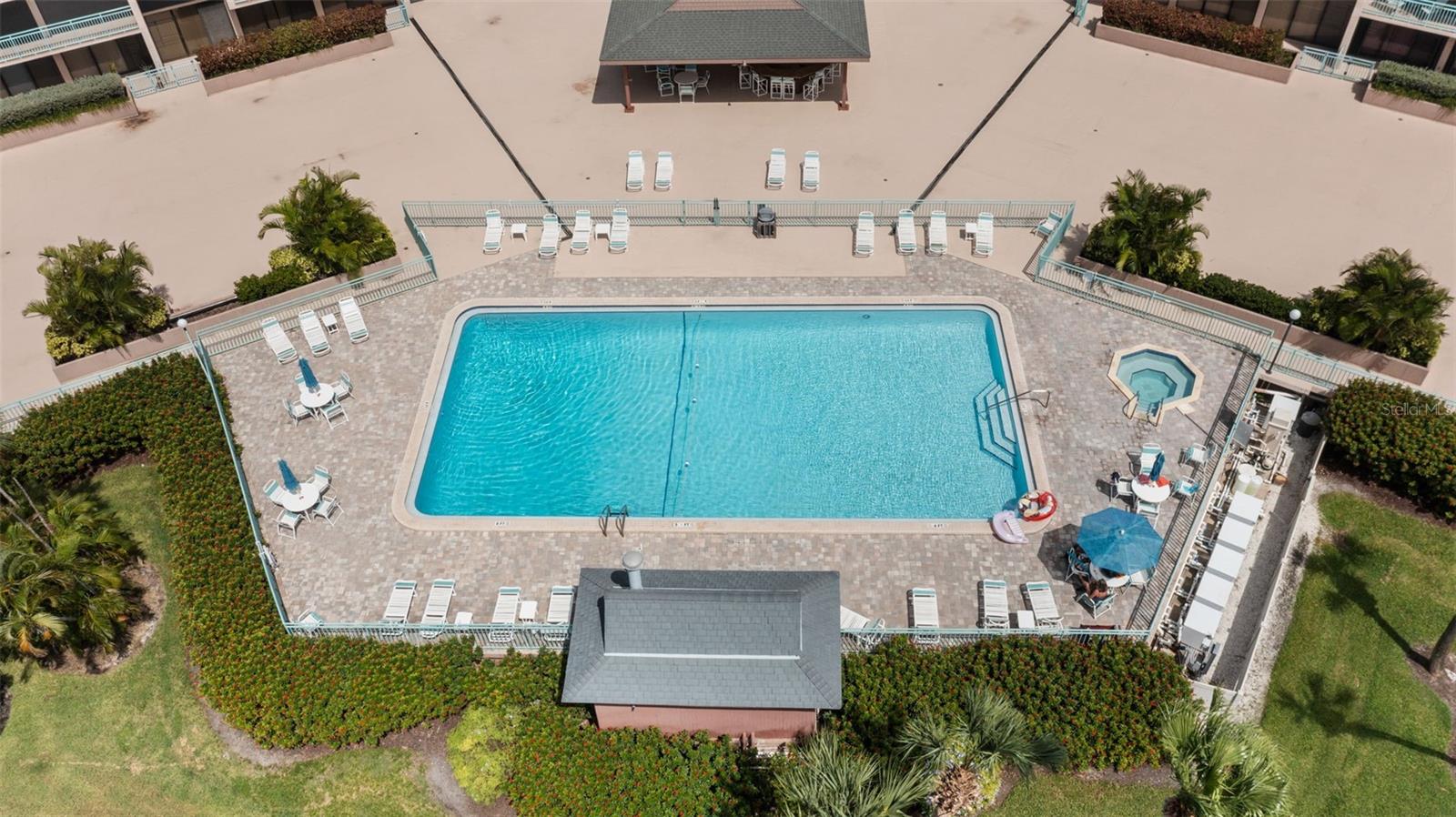 KEY CAPRI CONDO - Residential