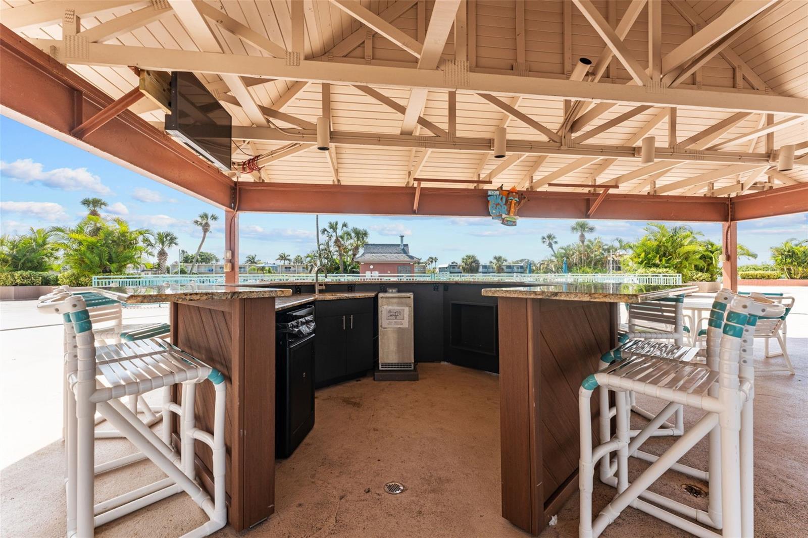 KEY CAPRI CONDO - Residential