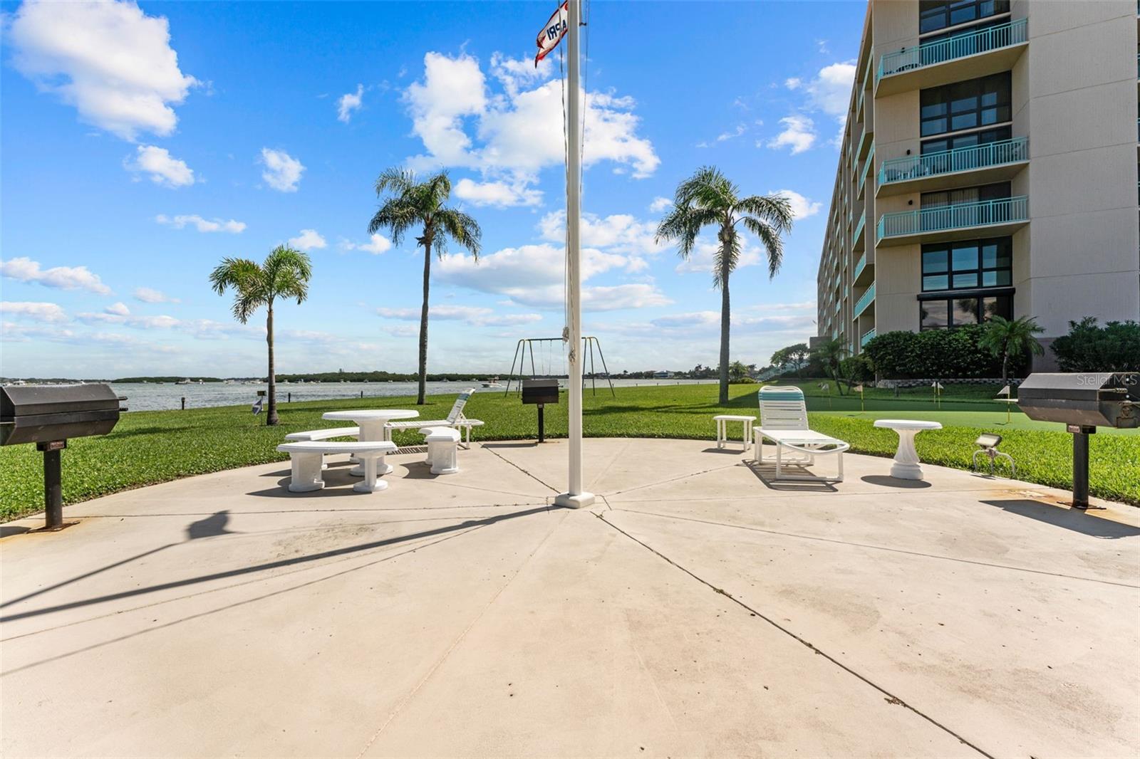 KEY CAPRI CONDO - Residential
