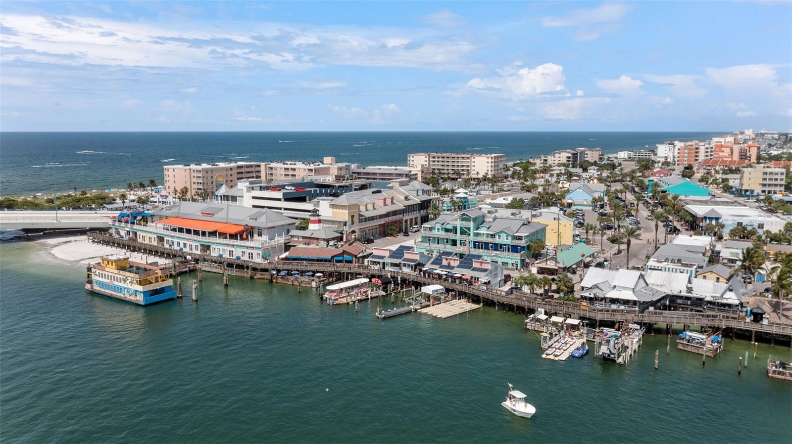 KEY CAPRI CONDO - Residential
