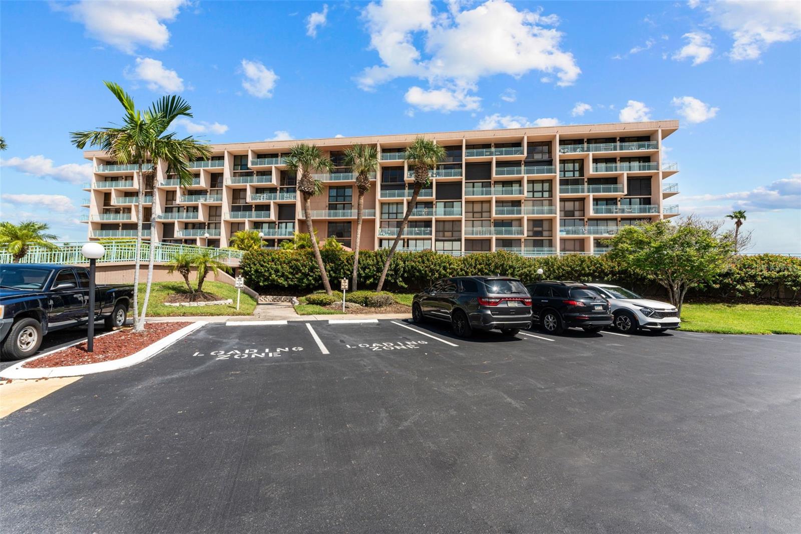 KEY CAPRI CONDO - Residential