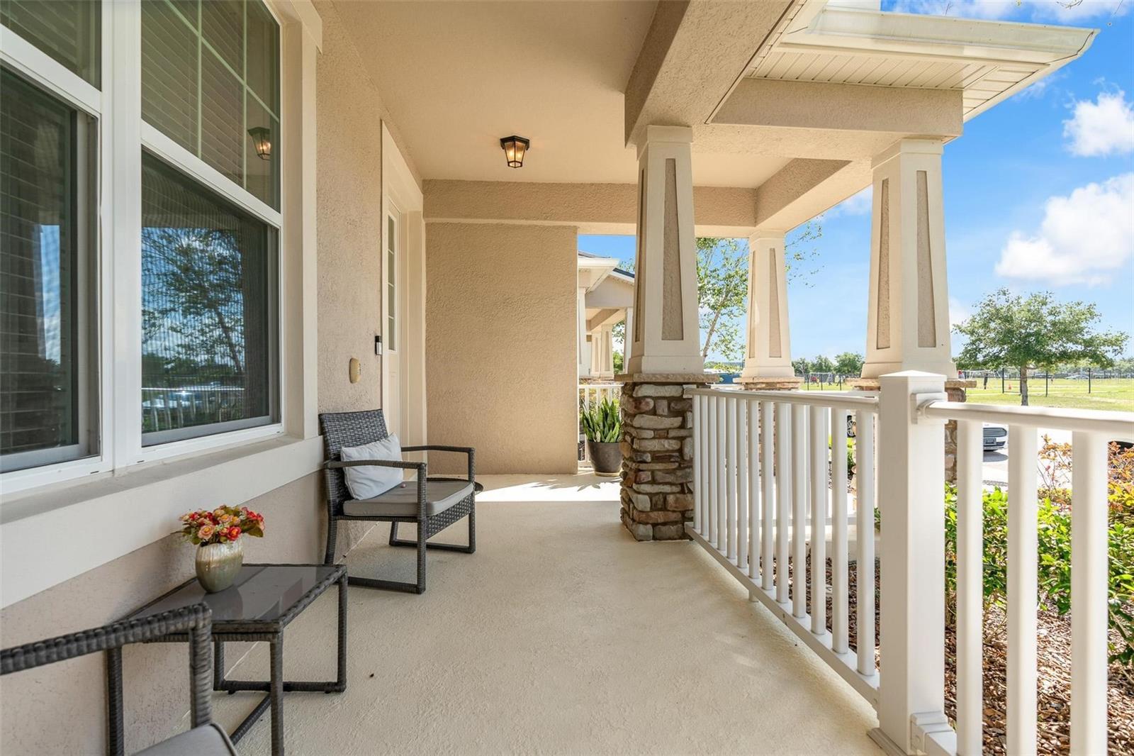 Casas a venda 2 - Jen Dantas 11951 VERMILLION AVENUE
