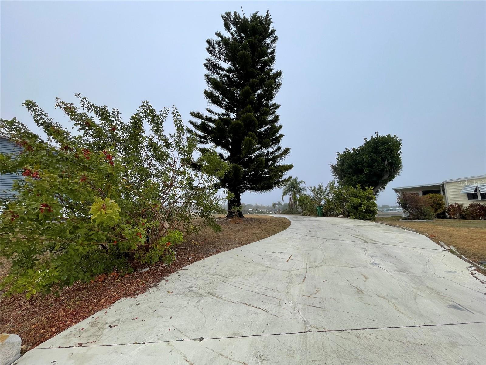 HOLIDAY MOB ESTATES 3RD ADD - Land