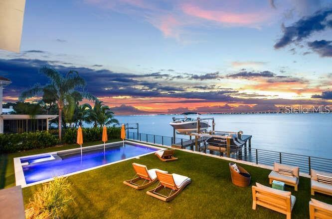 588 RIVIERA DRIVE