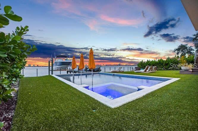 588 RIVIERA DRIVE