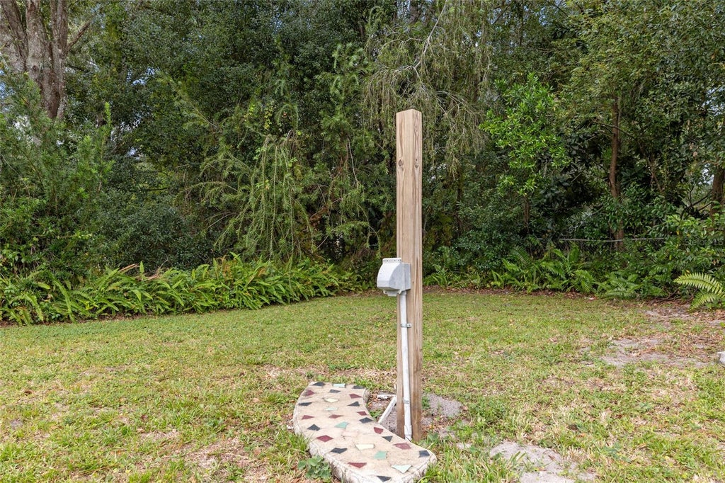 Photo of 16902 Hanna Road, Lutz, FL 33549 (MLS # TB8562597)
