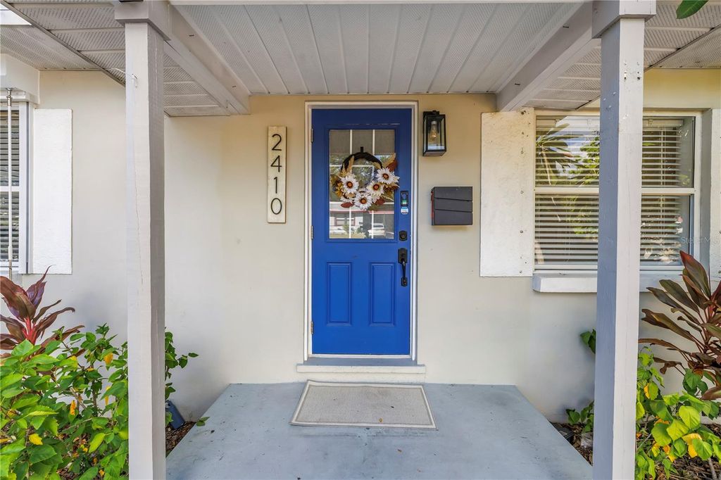 Photo of 2410 29th Street N, St Petersburg, FL 33713 (MLS # TB8439991)