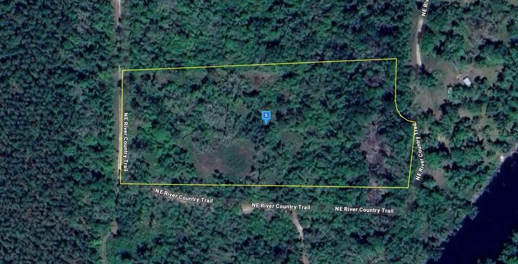 Photo of 52 River Ridge Way, Lee, FL 32059 (MLS # A4668131)