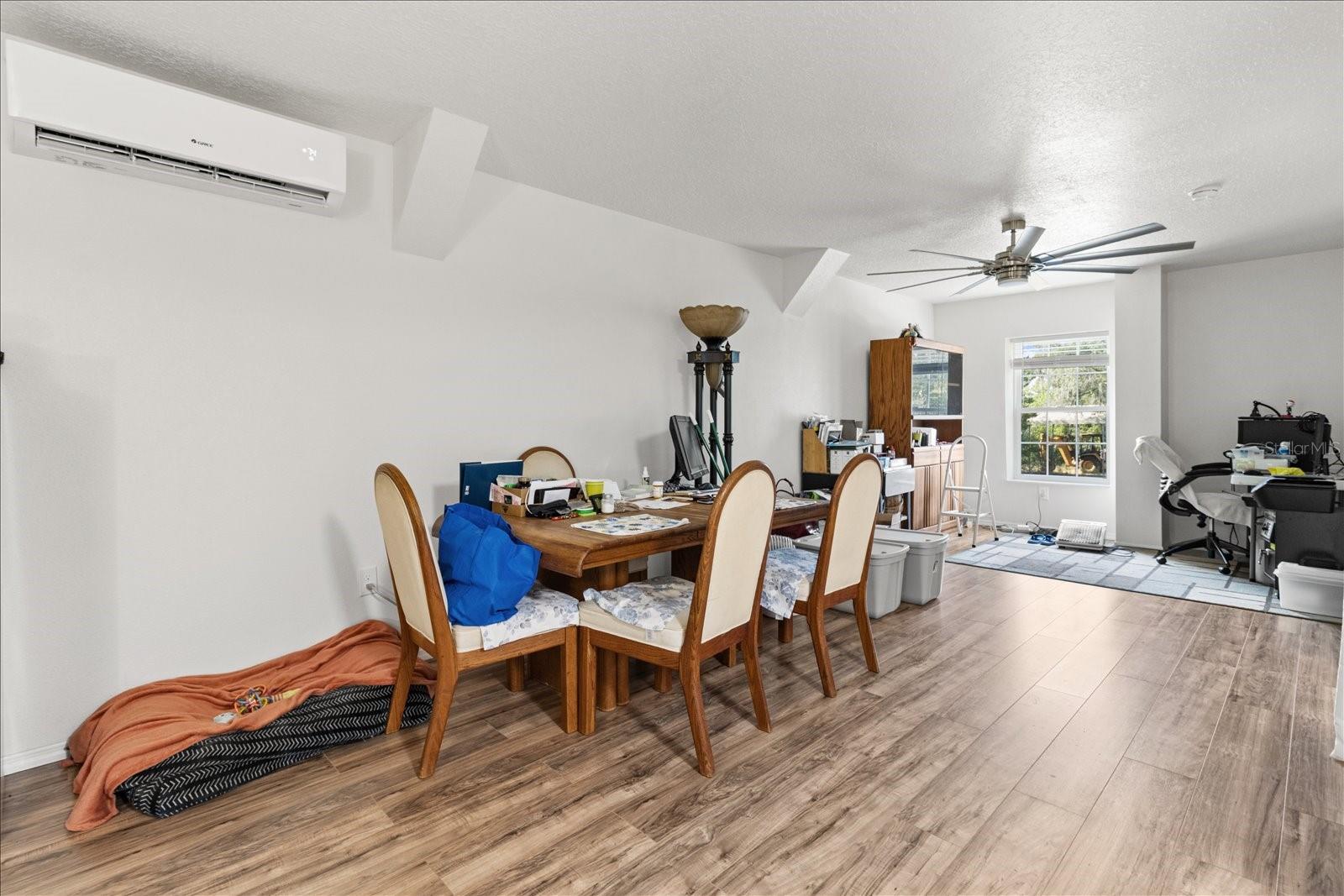 FOREST LAKE-6826 - Residential