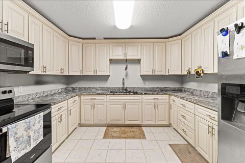 Tiny photo for 7059 N Lecanto Highway, Hernando, FL 34442 (MLS # OM714398)