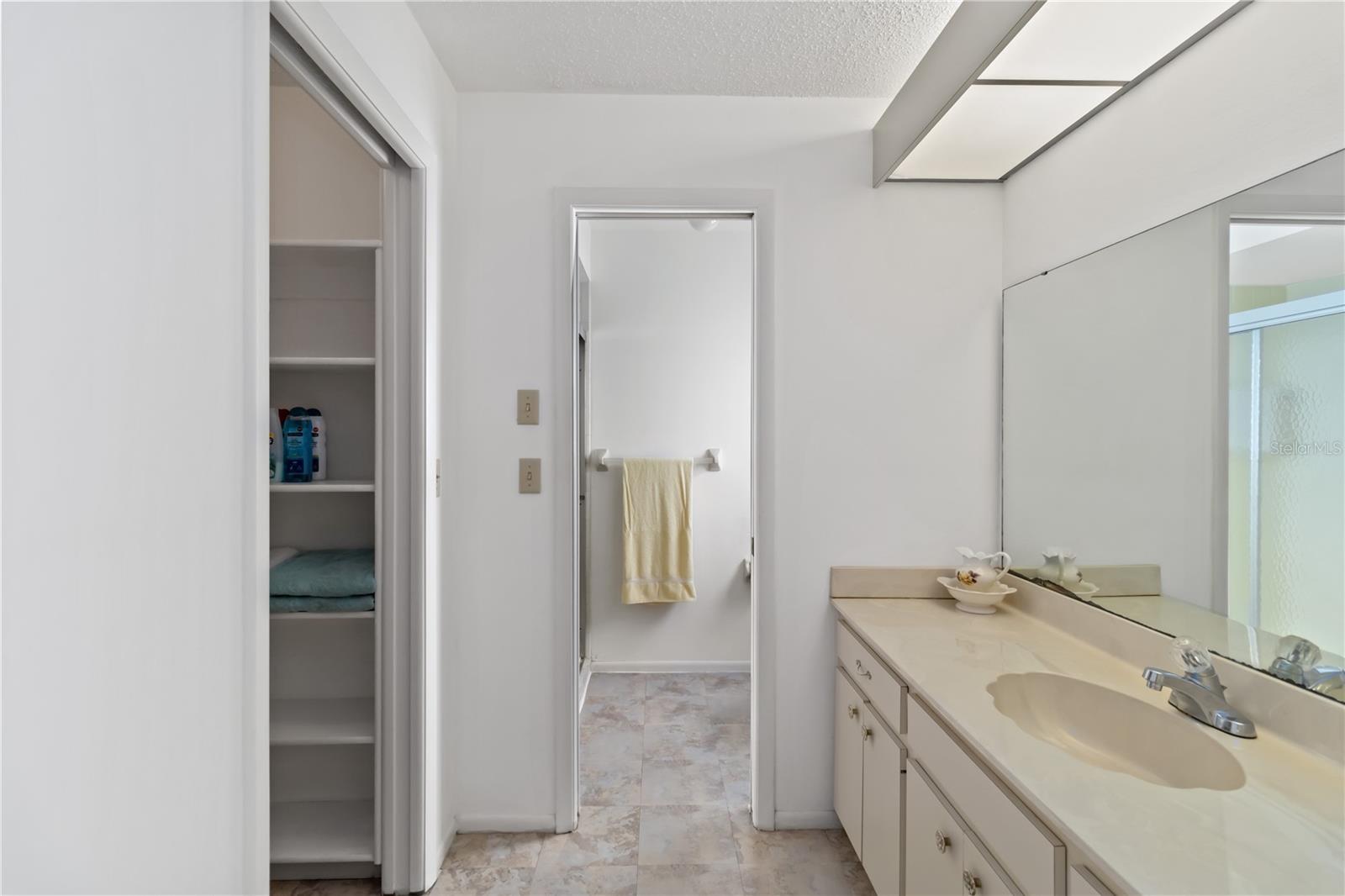 GULF GATE PINES - Residential