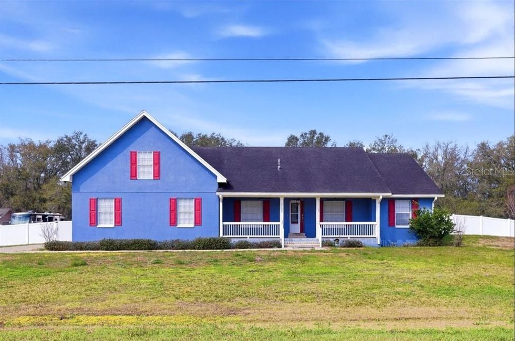 Photo of 15138 Evans Ranch Road, Lakeland, FL 33809 (MLS # TB8482067)