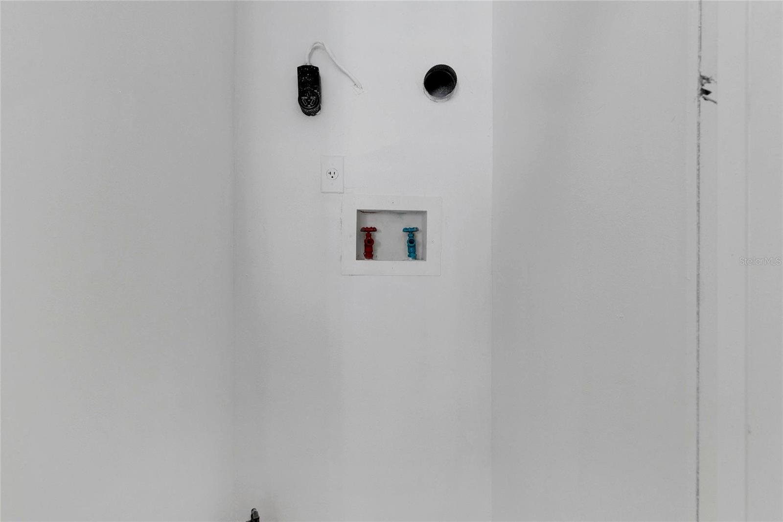 SOUTHERN VILLAS - Residential