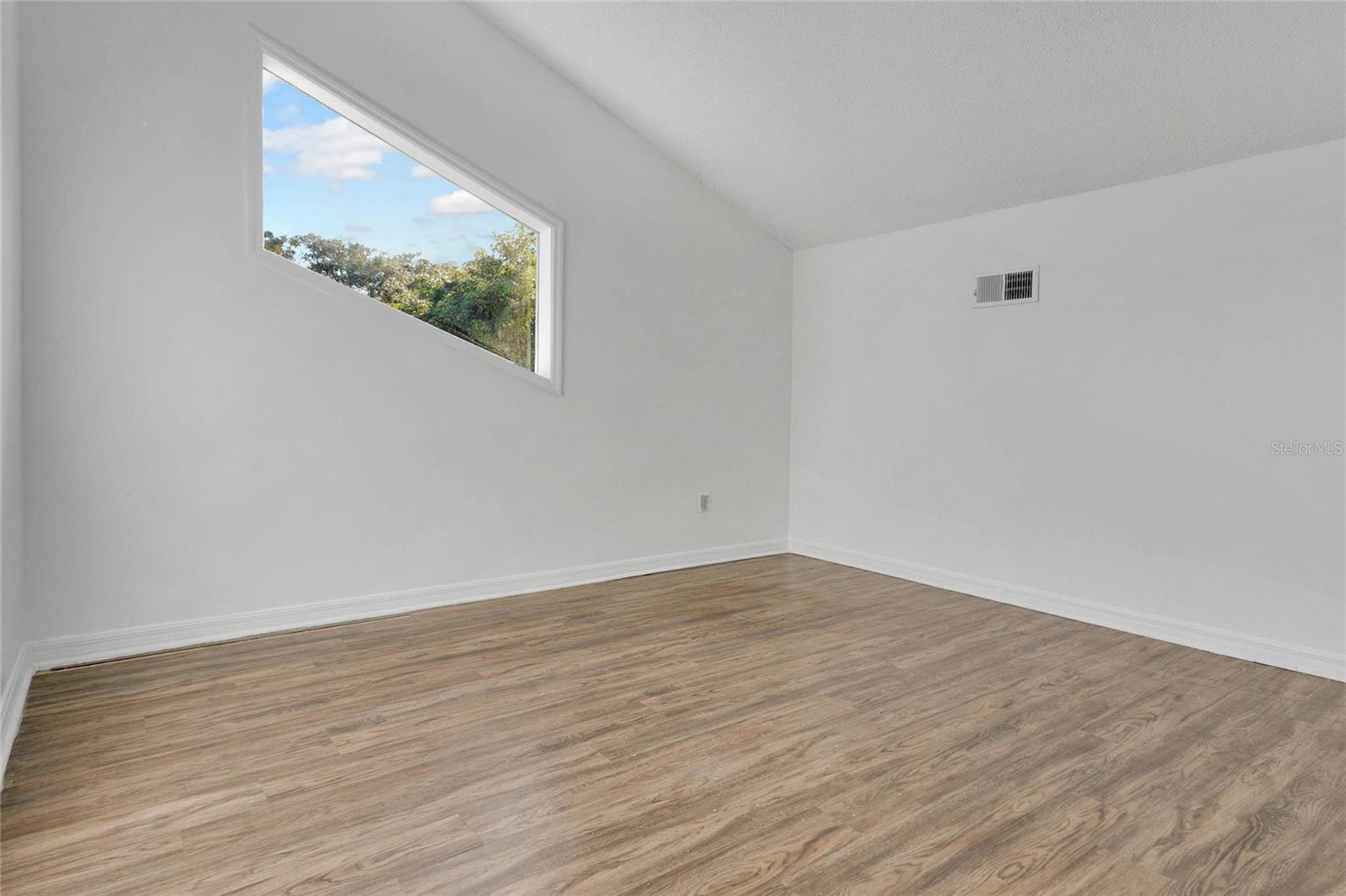 SOUTHERN VILLAS - Residential