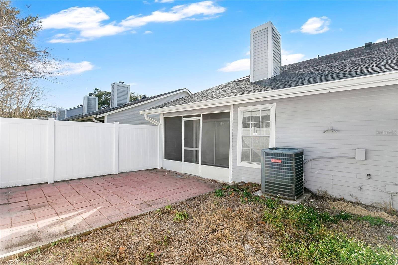 SOUTHERN VILLAS - Residential