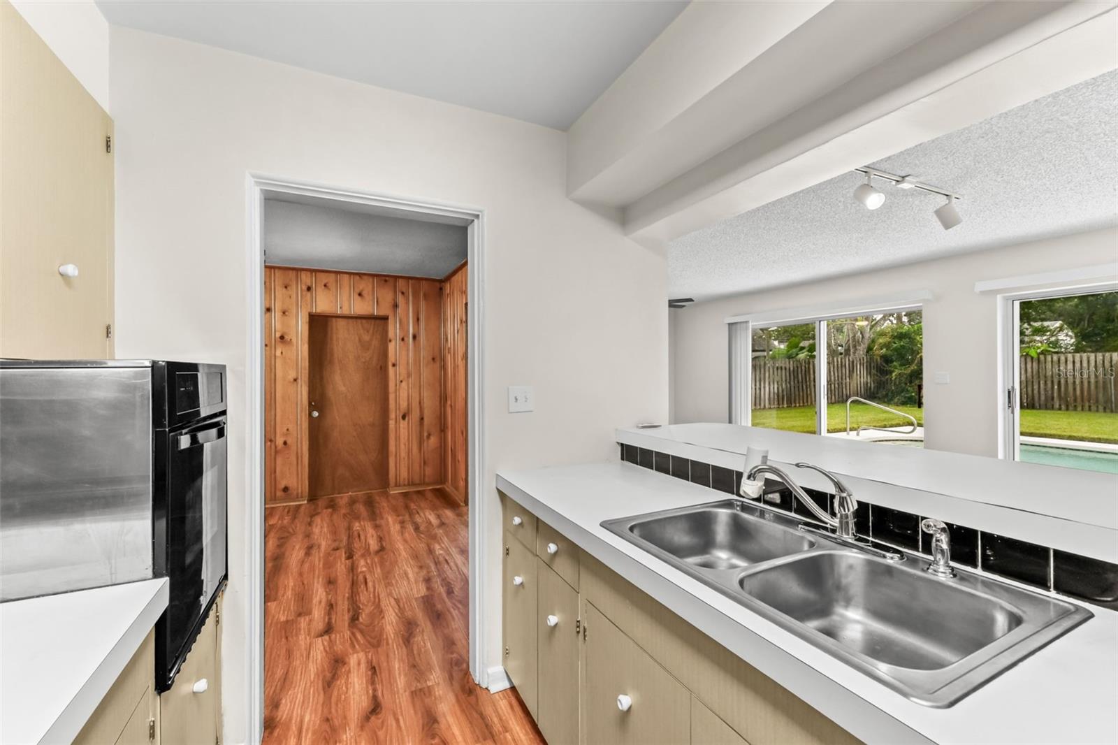 RADCLYFFE TERRACE SUB - Residential