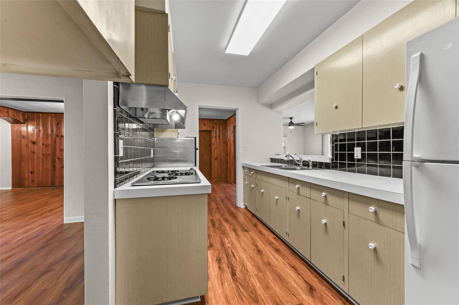 RADCLYFFE TERRACE SUB - Residential