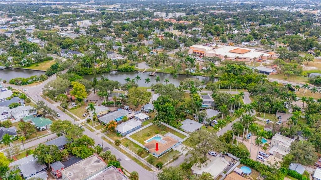 BRADENTON /VIRGINIA PARK - Residential