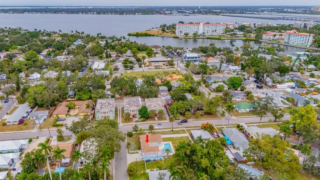 BRADENTON /VIRGINIA PARK - Residential